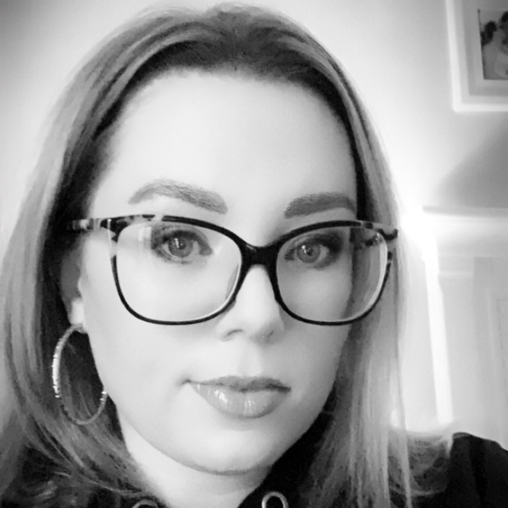 Meet your Posher, Carla